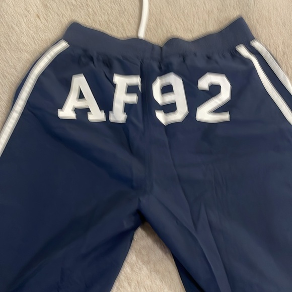 Abercrombie and Fitch track pants - Picture 4 of 4